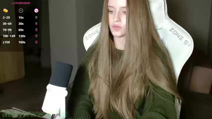 Helga_Pataki Live Sex November 20, 2025