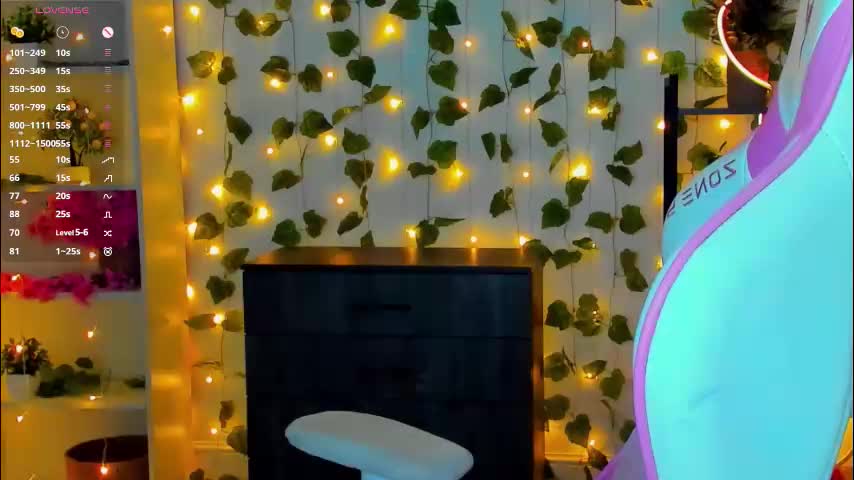 alice_tails Live Sex November 22, 2025