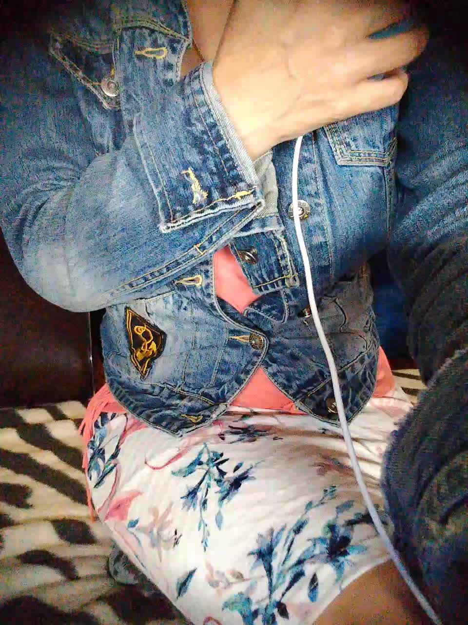 777_Sensuality_oo1 Live Sex November 22, 2025