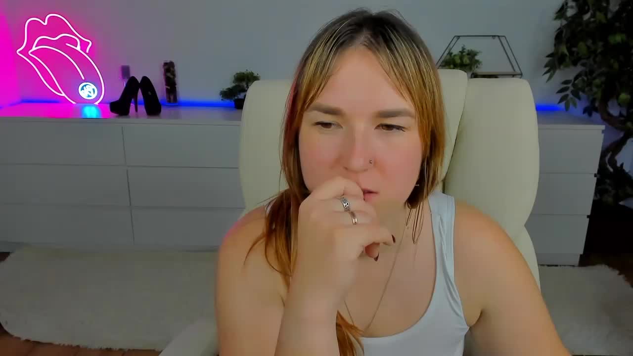 SofiiDarling Live Sex November 22, 2025