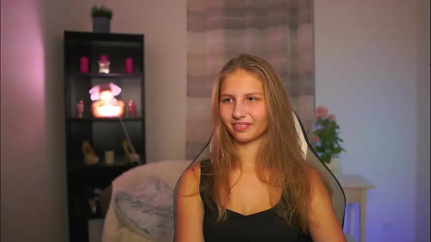 emmie_murray Live Sex November 22, 2025