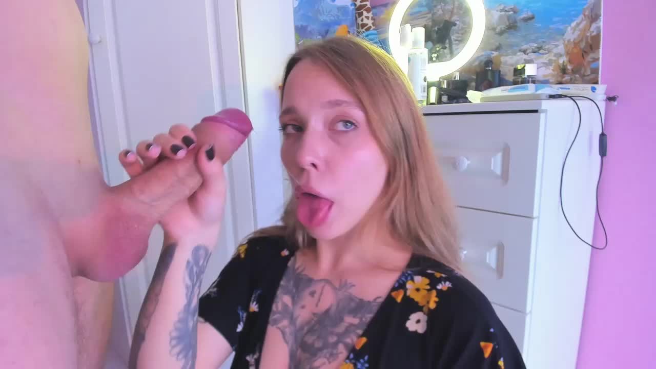 couple-tats Live Sex November 23, 2025