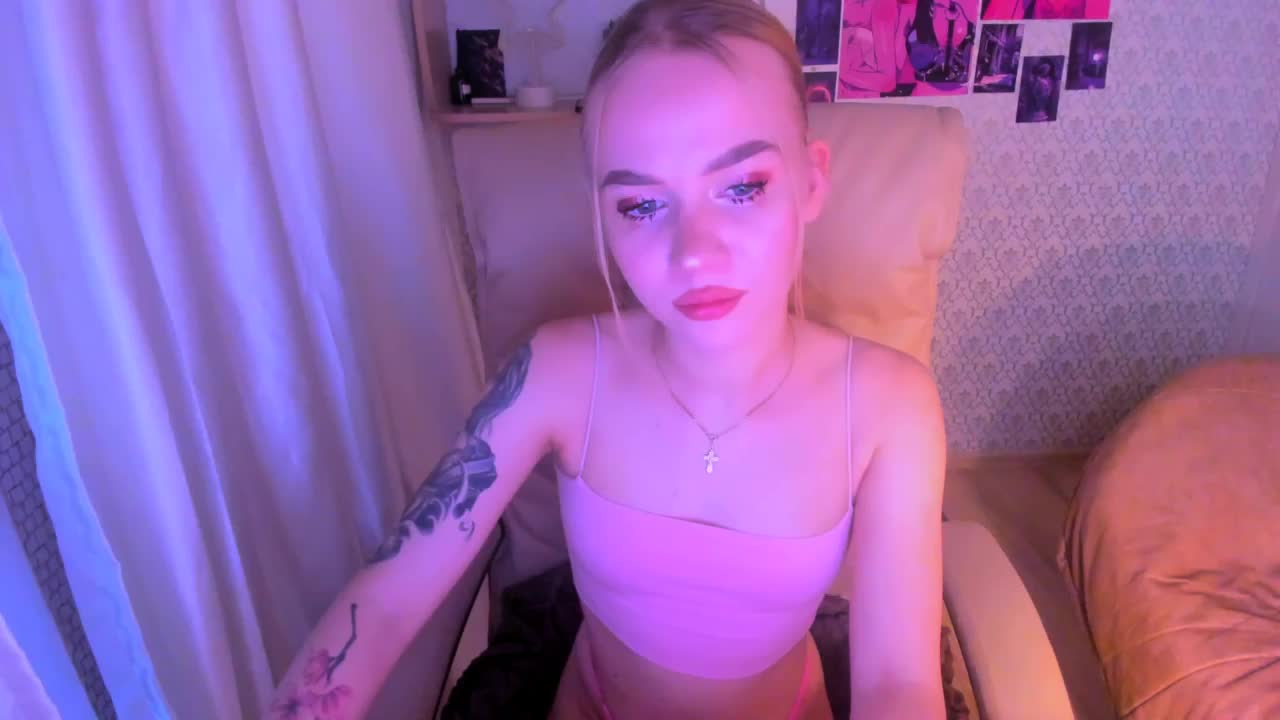 Lollyybaby Live Sex November 24, 2025