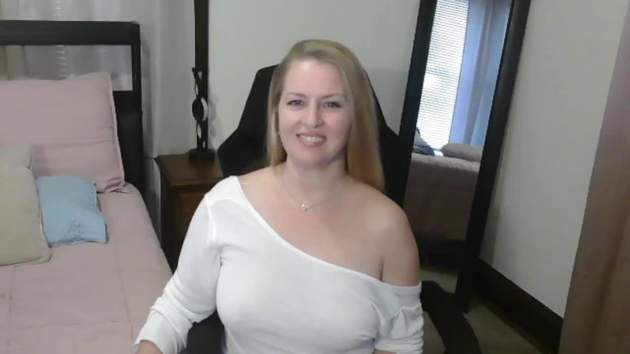 Holliekate Live Sex November 24, 2025