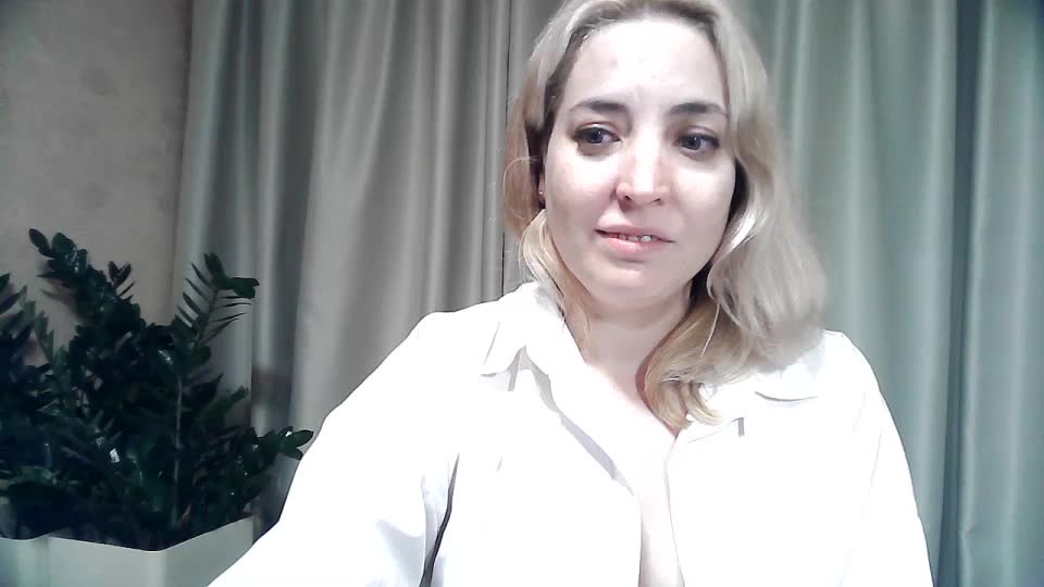 mariska-kiska Live Sex November 24, 2025