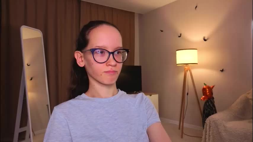 lynettebails Live Sex November 24, 2025