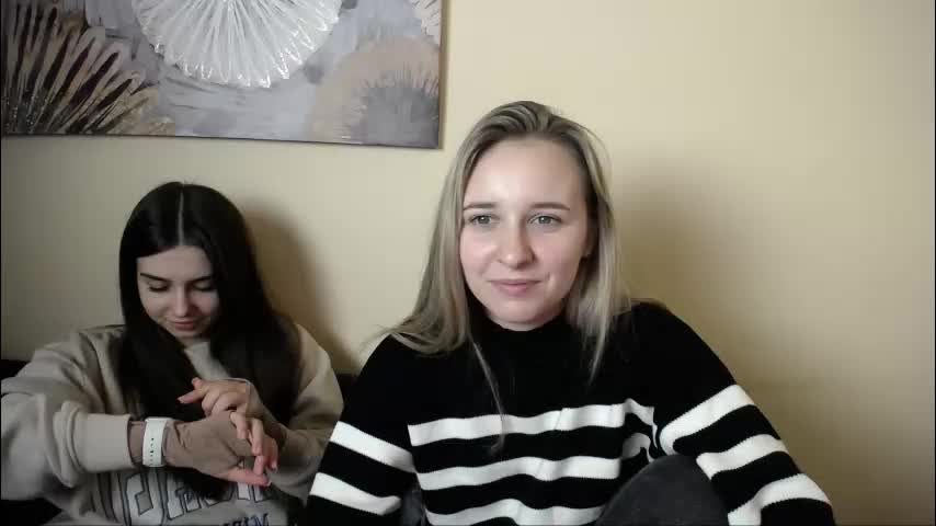 _nicole_new Live Sex November 26, 2025