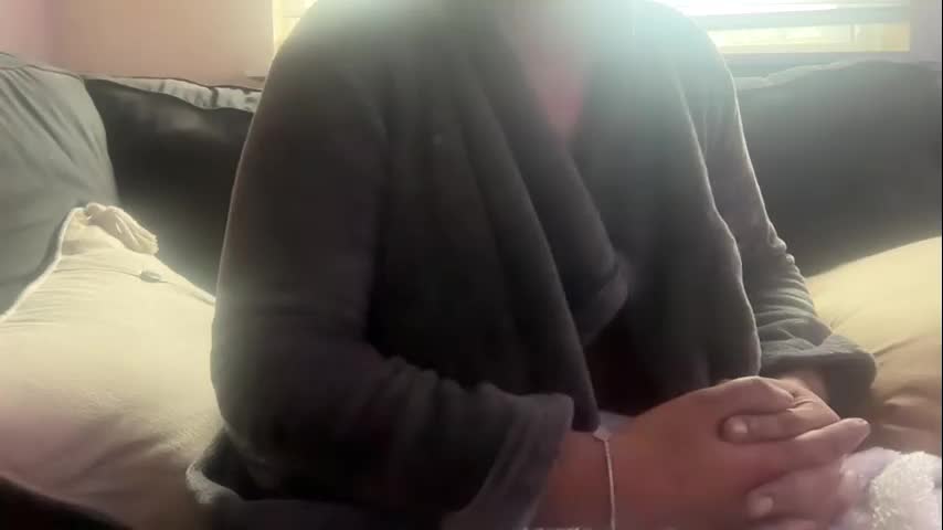 penutbutter691 Live Sex November 24, 2025