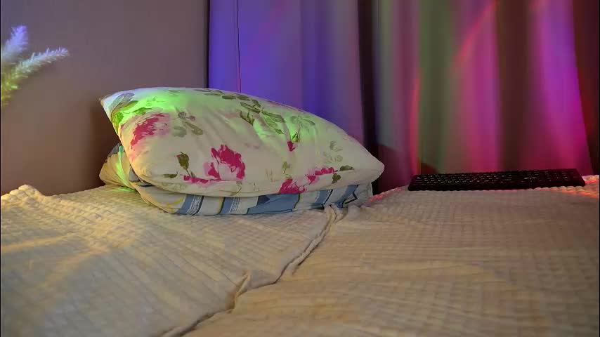 holyyy_fuck Live Sex November 26, 2025