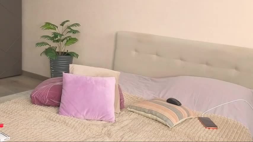 EvaMoses Live Sex November 26, 2025