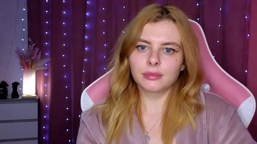 Day-off Live Sex November 25, 2025