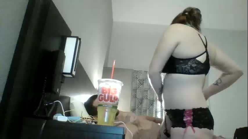 redheadslutwife8803 Live Sex November 25, 2025