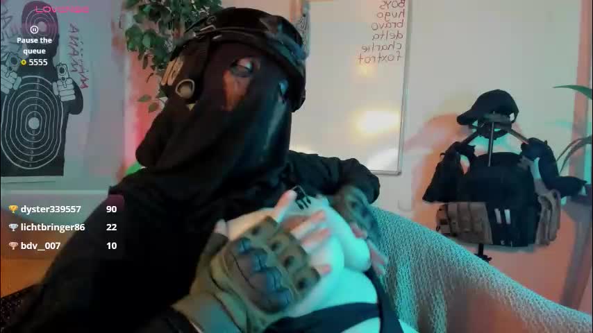 cos_operator Live Sex November 27, 2025