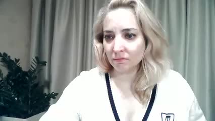 mariska-kiska Live Sex November 28, 2025