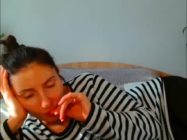 Irina9793 Live Sex November 27, 2025