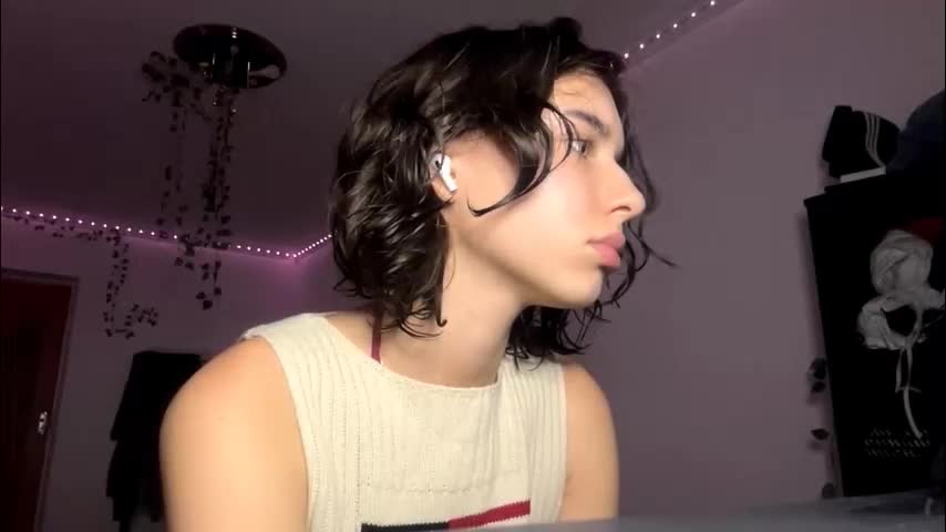 viviennebreihan Live Sex November 29, 2025