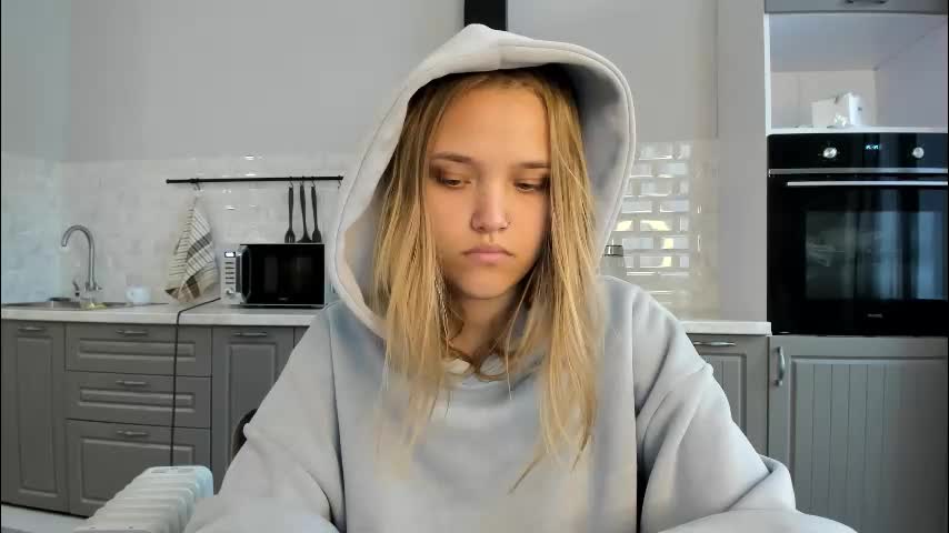 flooora_0 Live Sex November 29, 2025