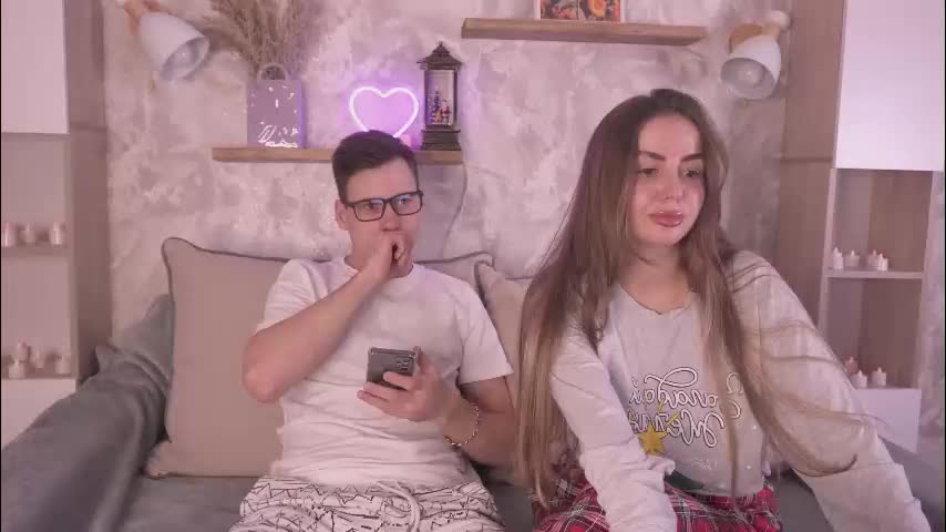 fluffy_hat Live Sex November 29, 2025