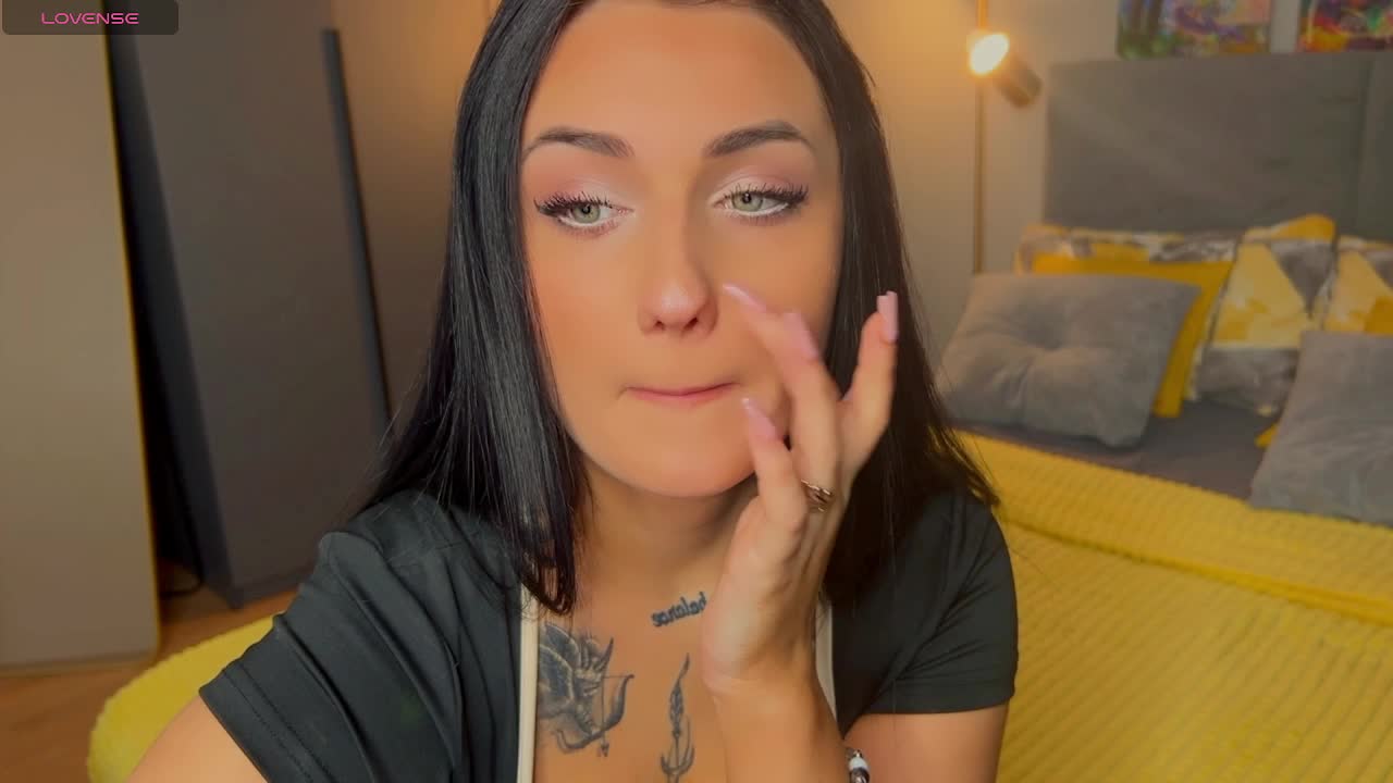 fatalefemme Live Sex November 29, 2025