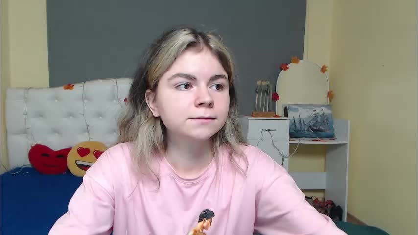 rrtinaredly Live Sex November 30, 2025