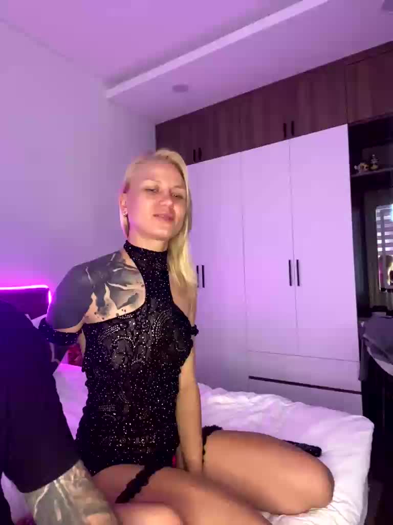 Twins666 Live Sex November 30, 2025