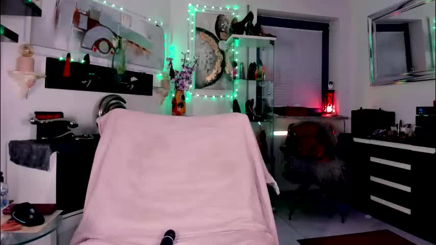 2bigass4_u Live Sex November 30, 2025