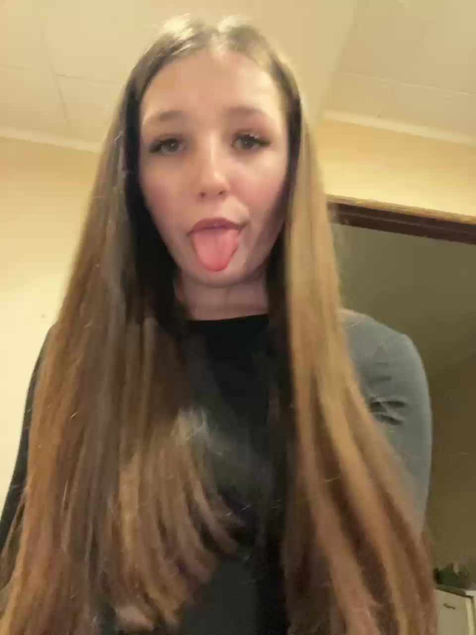 AHAHAC_HAXPEH_B_yHuTa3 Live Sex November 30, 2025