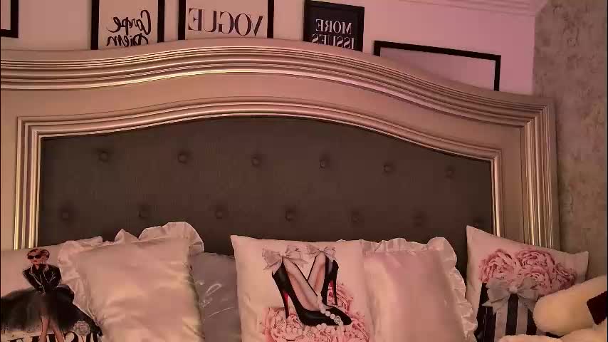 brookeember Live Sex December 1, 2025