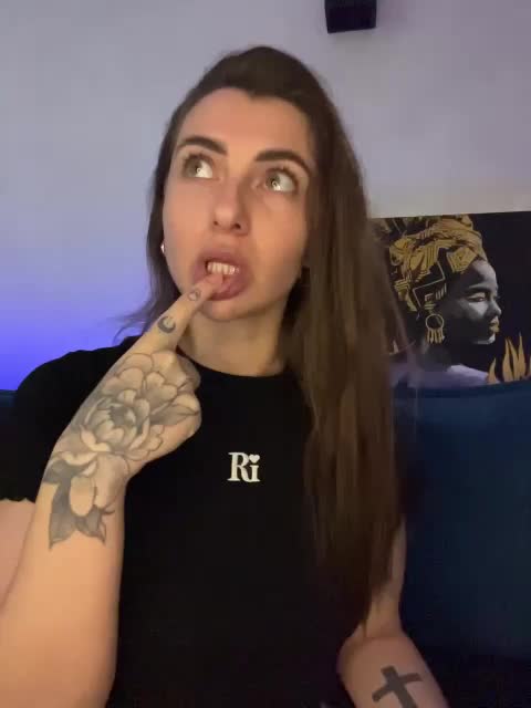 WILDGIRL Live Sex December 1, 2025