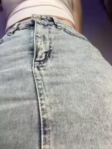 Belochka_a Live Sex December 1, 2025