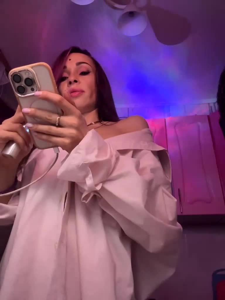 VIP17CoupleDream Live Sex November 30, 2025