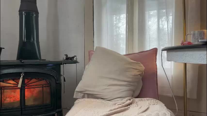 mommamia12 Live Sex December 1, 2025