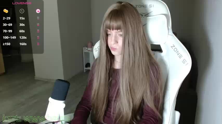 Helga_Pataki Live Sex December 1, 2025