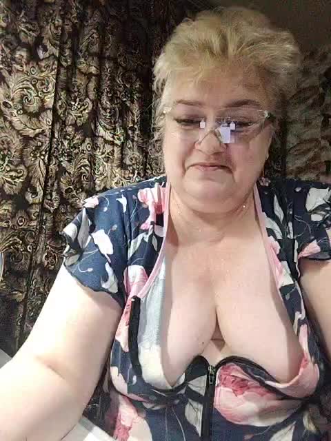 EugeniaLady Live Sex December 1, 2025