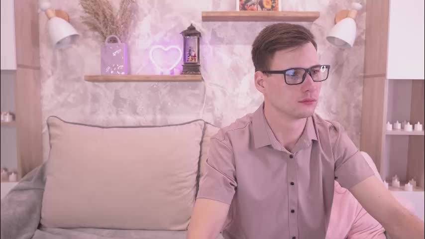 fluffy_hat Live Sex November 30, 2025