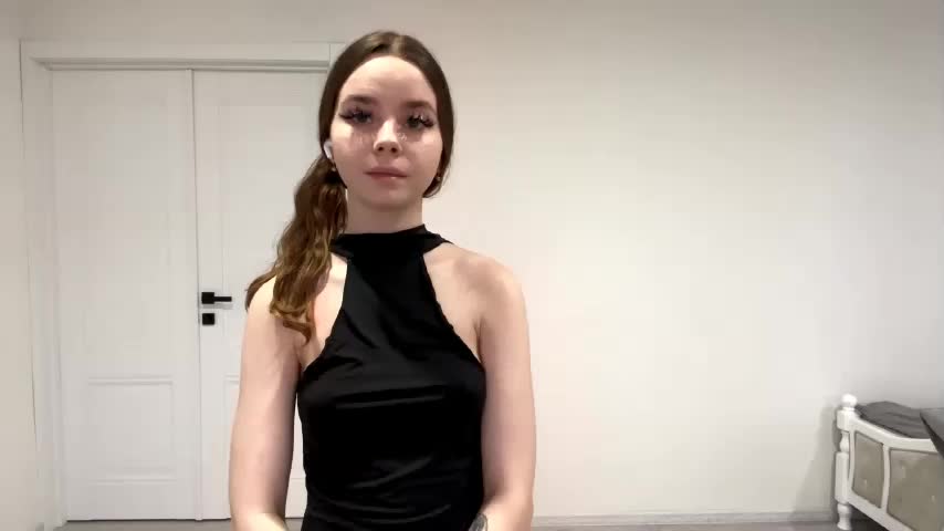 Lil-RO-XO Live Sex December 1, 2025