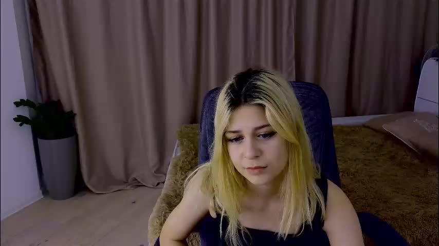 apheliastar Live Sex December 1, 2025