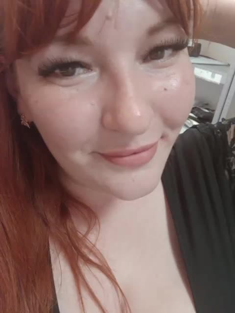 MiaLovely Live Sex November 30, 2025