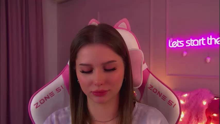 dianabecker Live Sex December 1, 2025