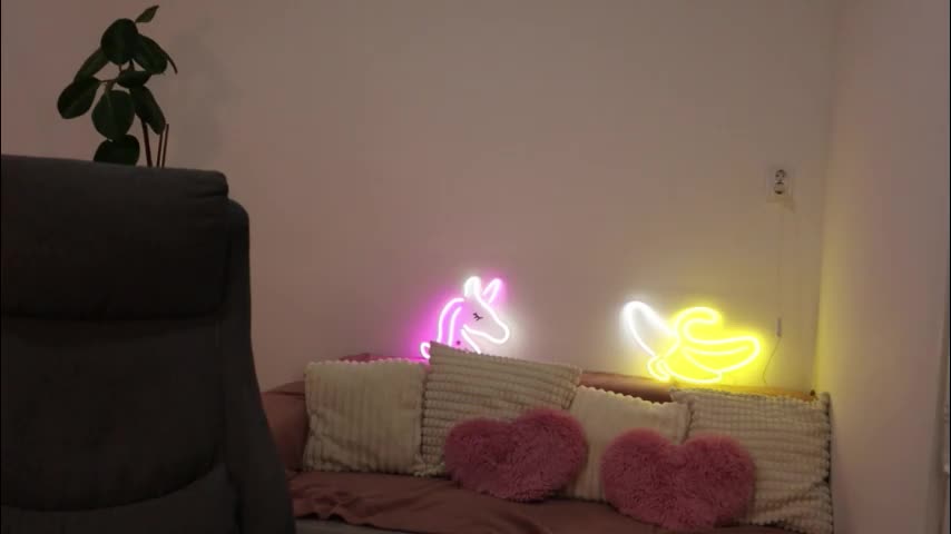 littlestellaspark Live Sex December 1, 2025