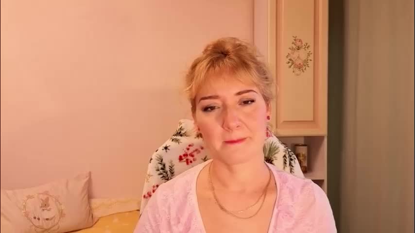 elviraforyou Live Sex December 2, 2025