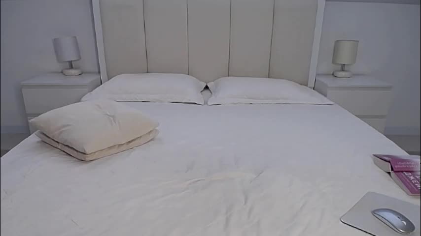 milena29 Live Sex December 2, 2025