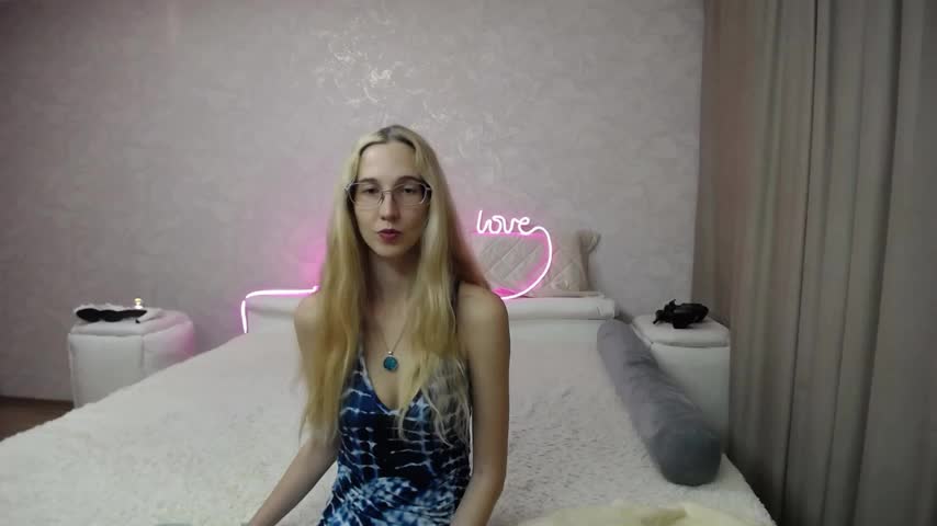 KlaryBrait Live Sex December 2, 2025