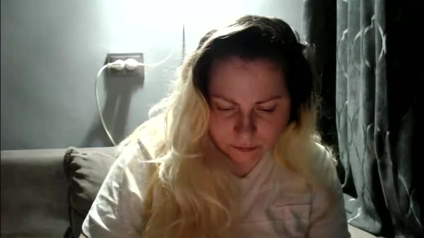 candycream74 Live Sex December 2, 2025