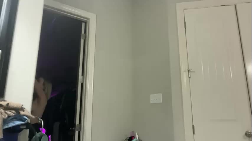 leanneluxecouple Live Sex December 1, 2025