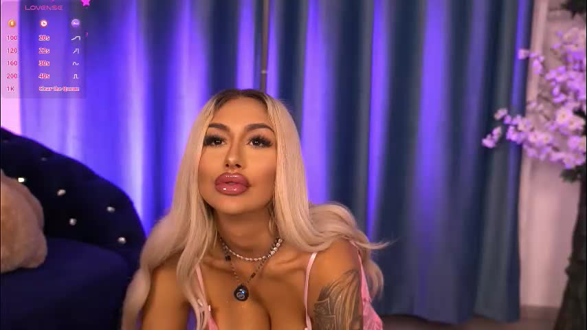 goldenamberx Live Sex December 1, 2025