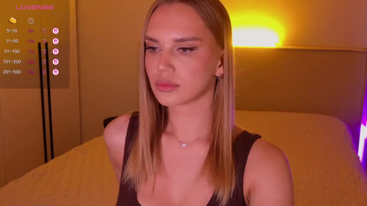 LunaTempt Live Sex December 2, 2025