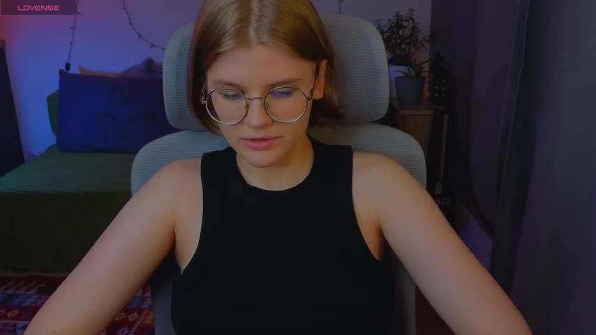 _JessieVibes Live Sex December 3, 2025