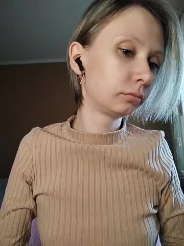 -Christina- Live Sex December 3, 2025