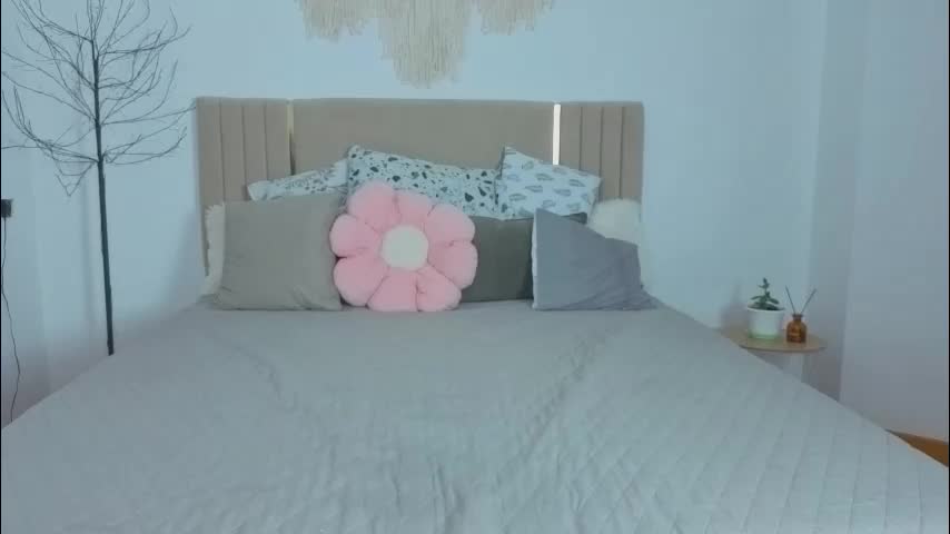 lina_muse_ Live Sex December 2, 2025